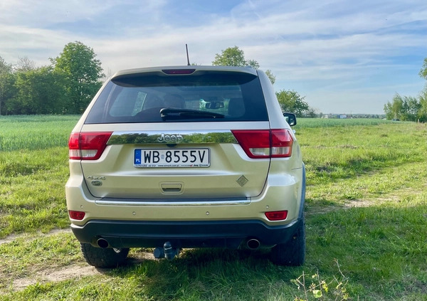 Jeep Grand Cherokee cena 65000 przebieg: 206000, rok produkcji 2011 z Nidzica małe 379